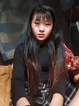 Snapshot of hinata-xx chatting on 12/14/25, 08:09 hinata-xx online show from 12/14/25, 08:09