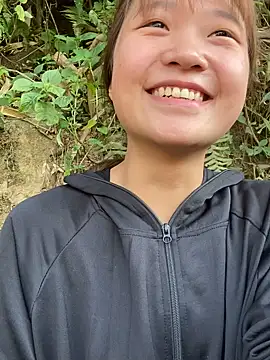 hinata-xx online show from 04/12/26, 10:07