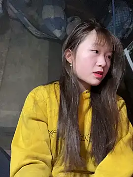 hinata-xx online show from 02/04/26, 05:57