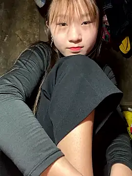 hinata-xx online show from 02/20/26, 03:14