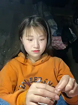 hinata-xx online show from 03/13/26, 01:10