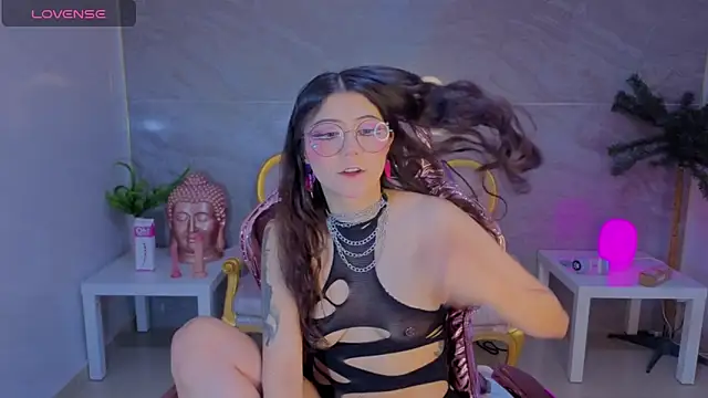 miss devil s online show from 03/24/26, 08:20