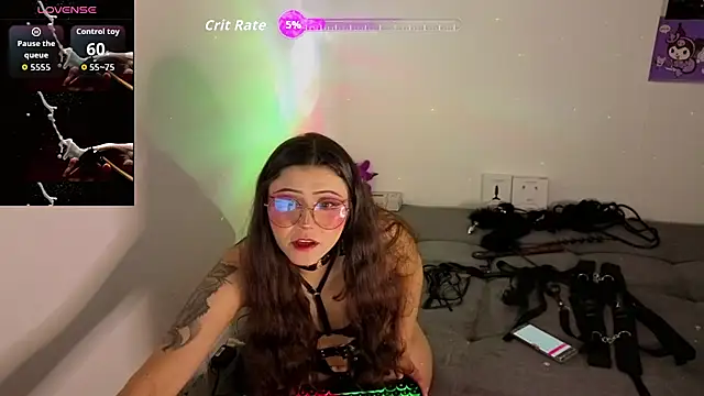 miss devil s online show from 07/10/26, 12:32