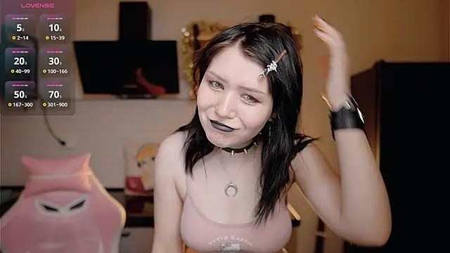 Nickari online show from 03/26/26, 06:11