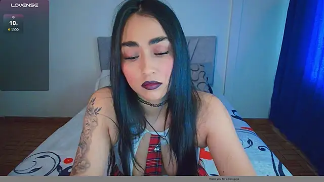 Snapshot of love_samantha chatting on 01/08/26, 01:39 love samantha online show from 01/08/26, 01:39