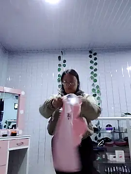 Snapshot of Susana_Rojas chatting on 02/18/26, 01:36 Susana Rojas online show from 02/18/26, 01:36