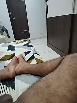 johny044 online show from 06/07/26, 08:58