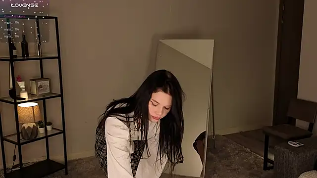 Snapshot of meganmex chatting on 12/14/25, 01:28 meganmex online show from 12/14/25, 01:28