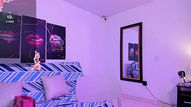 aleexxia online show from 01/14/26, 06:33