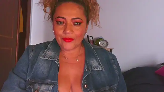 mariajosebarrazaa online show from 04/22/26, 06:14