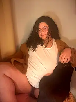 Snapshot of VanesssaMilf_ chatting on 02/15/26, 10:36 VanesssaMilf online show from 02/15/26, 10:36