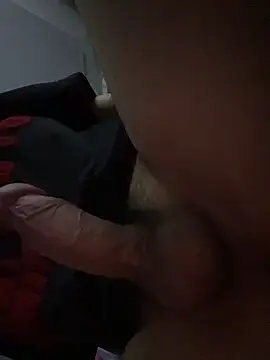 Snapshot of Anhh_Ann chatting on 02/01/26, 01:20 Anhh Ann online show from 02/01/26, 01:20