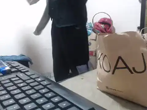 Santy horny boy online show from 12/23/25, 02:33