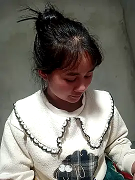 Him MountainGirl online show from 02/08/26, 12:03