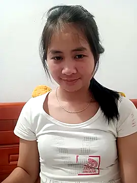 Him MountainGirl online show from 04/02/26, 04:30