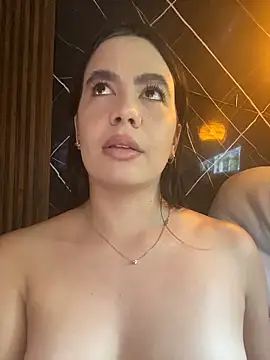 Snapshot of ValentinaEliot chatting on 03/04/26, 07:32 ValentinaEliot online show from 03/04/26, 07:32