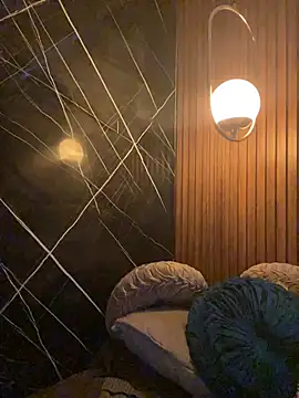 ValentinaEliot online show from 04/05/26, 12:23