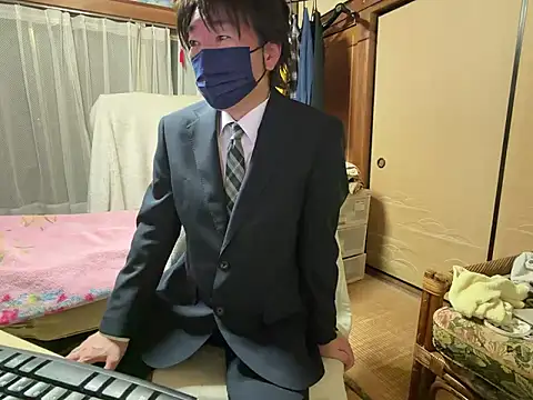 Hirokazu 12 online show from 02/27/26, 12:05