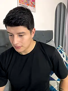 Goldenknight33 online show from 01/08/26, 02:23