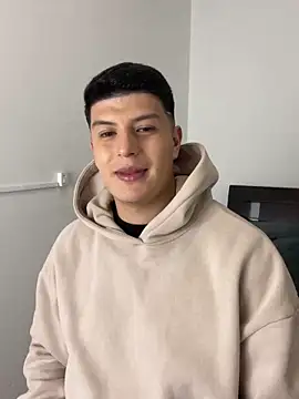 Goldenknight33 online show from 02/13/26, 01:33