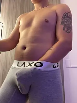 Goldenknight33 online show from 04/09/26, 01:39