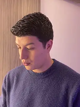 Goldenknight33 online show from 04/08/26, 01:12