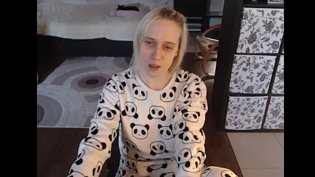 Sweet Shugar 4Daddy online show from 12/15/25, 09:15