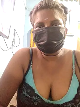 divyatamil143 online show from 12/15/25, 08:20