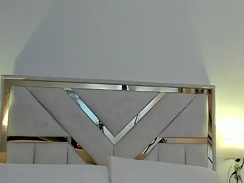 NaomiClay online show from 01/07/26, 11:48