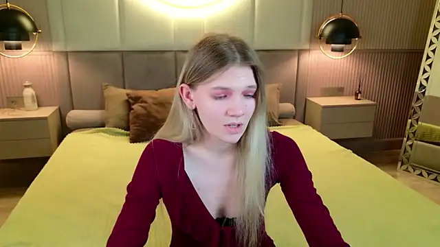 Vivien Hans online show from 03/11/26, 08:36