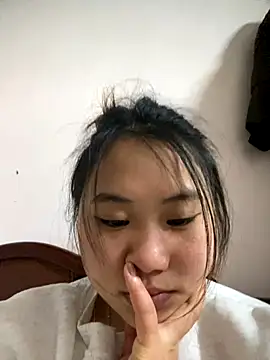 Ly-ly123 online show from 12/18/25, 05:12