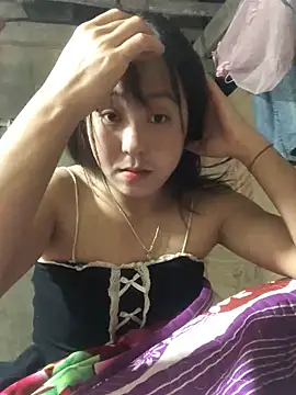 Snapshot of bae-asian chatting on 12/17/25, 08:47 bae-asian online show from 12/17/25, 08:47