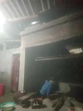 Snapshot of Amiluli chatting on 12/16/25, 11:20 Amiluli online show from 12/16/25, 11:20