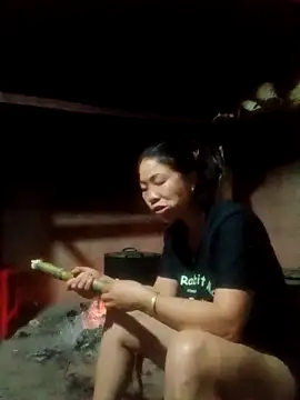 Amiluli online show from 03/01/26, 01:00