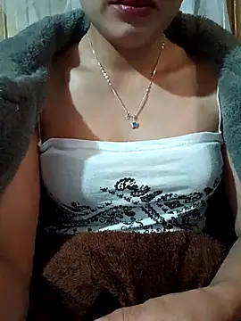 Snapshot of mayni012314 chatting on 01/16/26, 06:50 mayni012314 online show from 01/16/26, 06:50