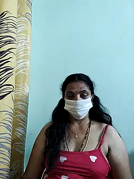 Snapshot of bhavyasri_55 chatting on 12/16/25, 01:10 bhavyasri 55 online show from 12/16/25, 01:10