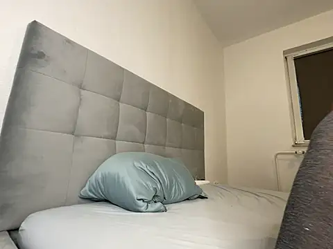 Carlycrush  online show from 04/03/26, 05:52