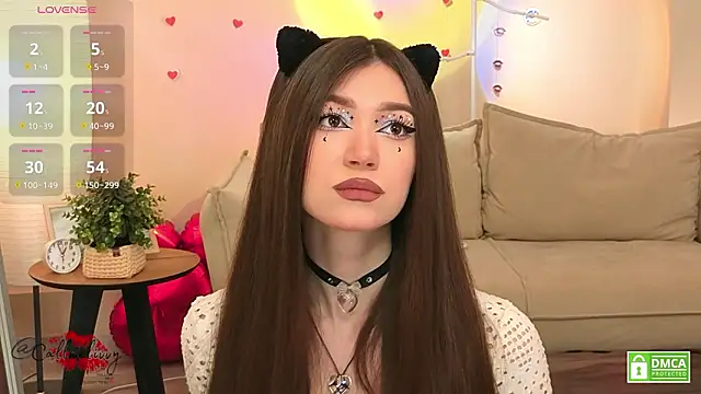 oliviaah  online show from 02/15/26, 03:00