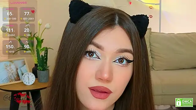 oliviaah  online show from 03/26/26, 03:21