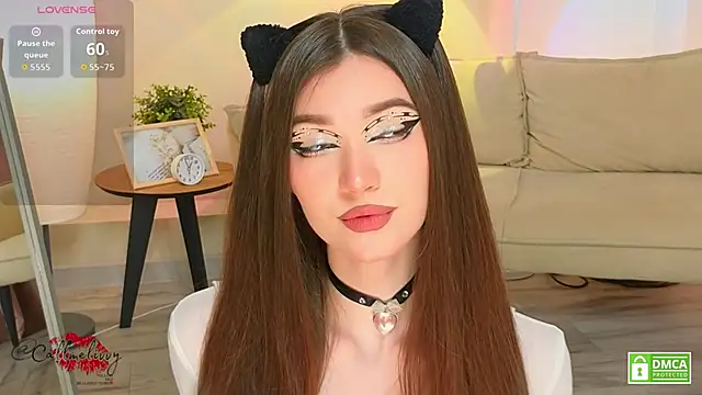 oliviaah  online show from 02/05/26, 03:19