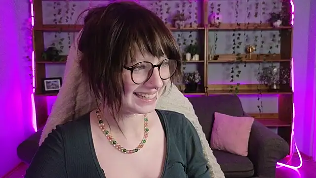 Awquafine online show from 12/19/25, 02:52