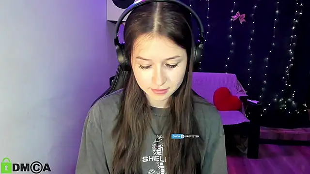 Snapshot of Bellaa_Dream1 chatting on 06/25/26, 06:57 Bellaa Dream1 online show from 06/25/26, 06:57