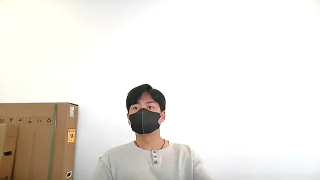 Snapshot of kimze7 chatting on 06/29/26, 04:30 kimze7 online show from 06/29/26, 04:30