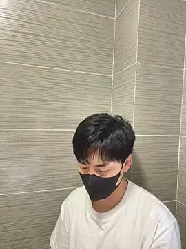 kimze7 online show from 04/04/26, 10:49