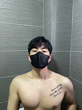 kimze7 online show from 03/04/26, 12:07