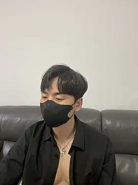 kimze7 online show from 01/17/26, 01:47