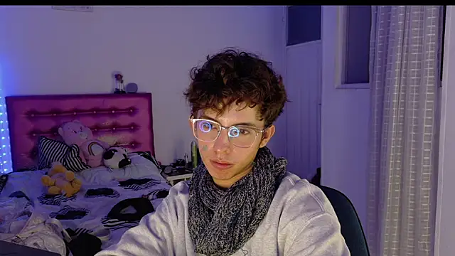 Dani Dancer online show from 04/14/26, 01:54