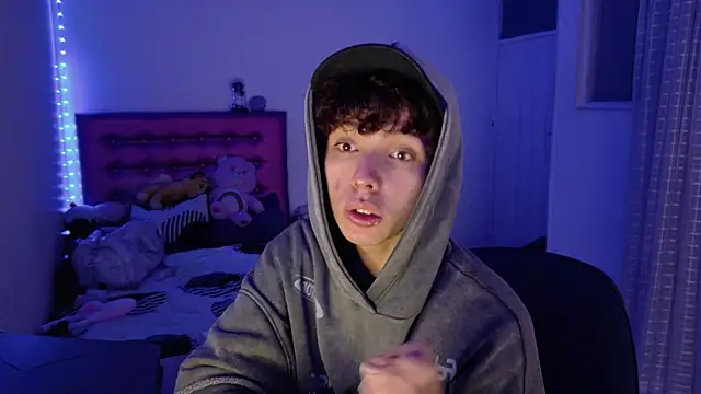 Dani Dancer online show from 04/11/26, 02:41