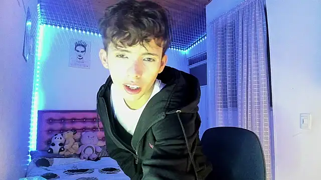 Dani Dancer online show from 03/19/26, 01:05