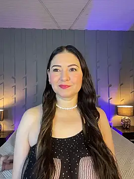 Snapshot of SecretSensuel chatting on 01/18/26, 01:25 SecretSensuel online show from 01/18/26, 01:25